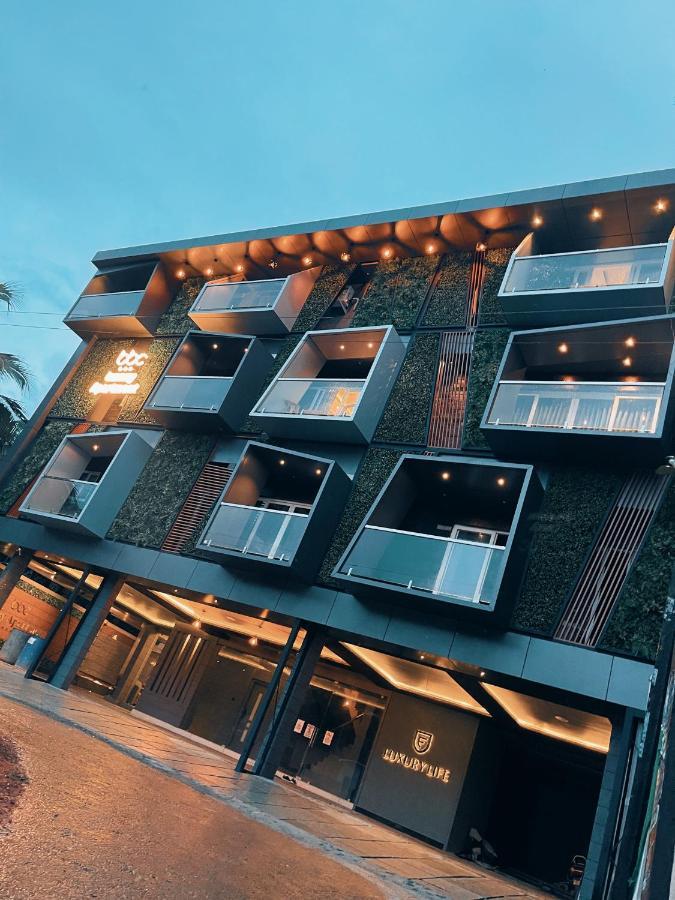 Bbc Luxury Apartments Perintalmanna Exterior foto
