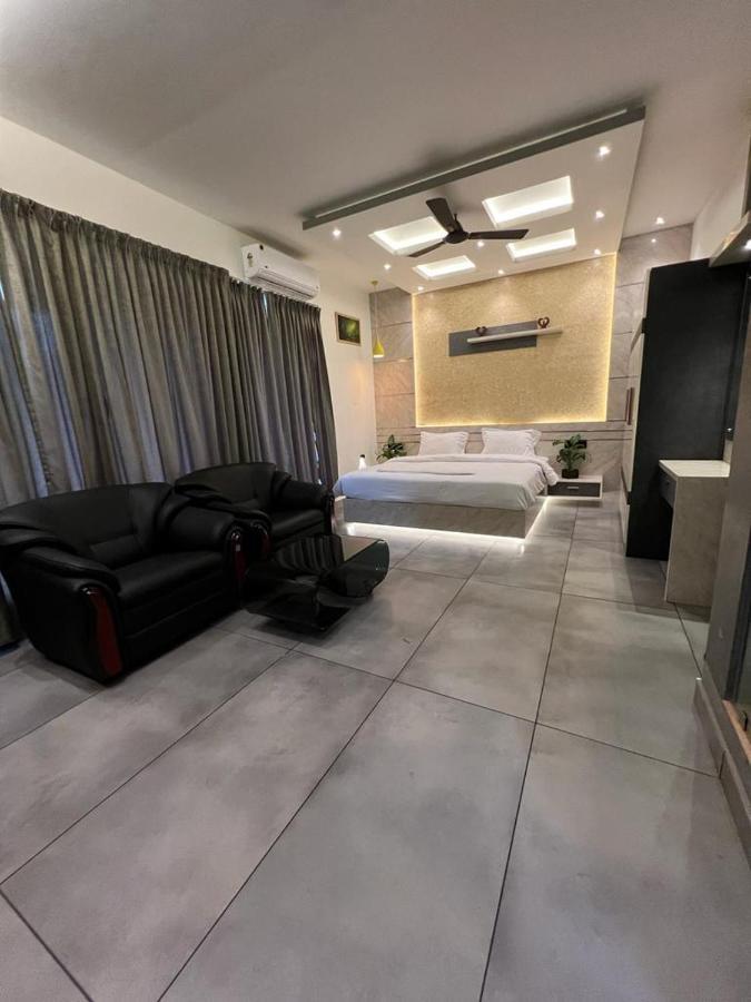 Bbc Luxury Apartments Perintalmanna Exterior foto
